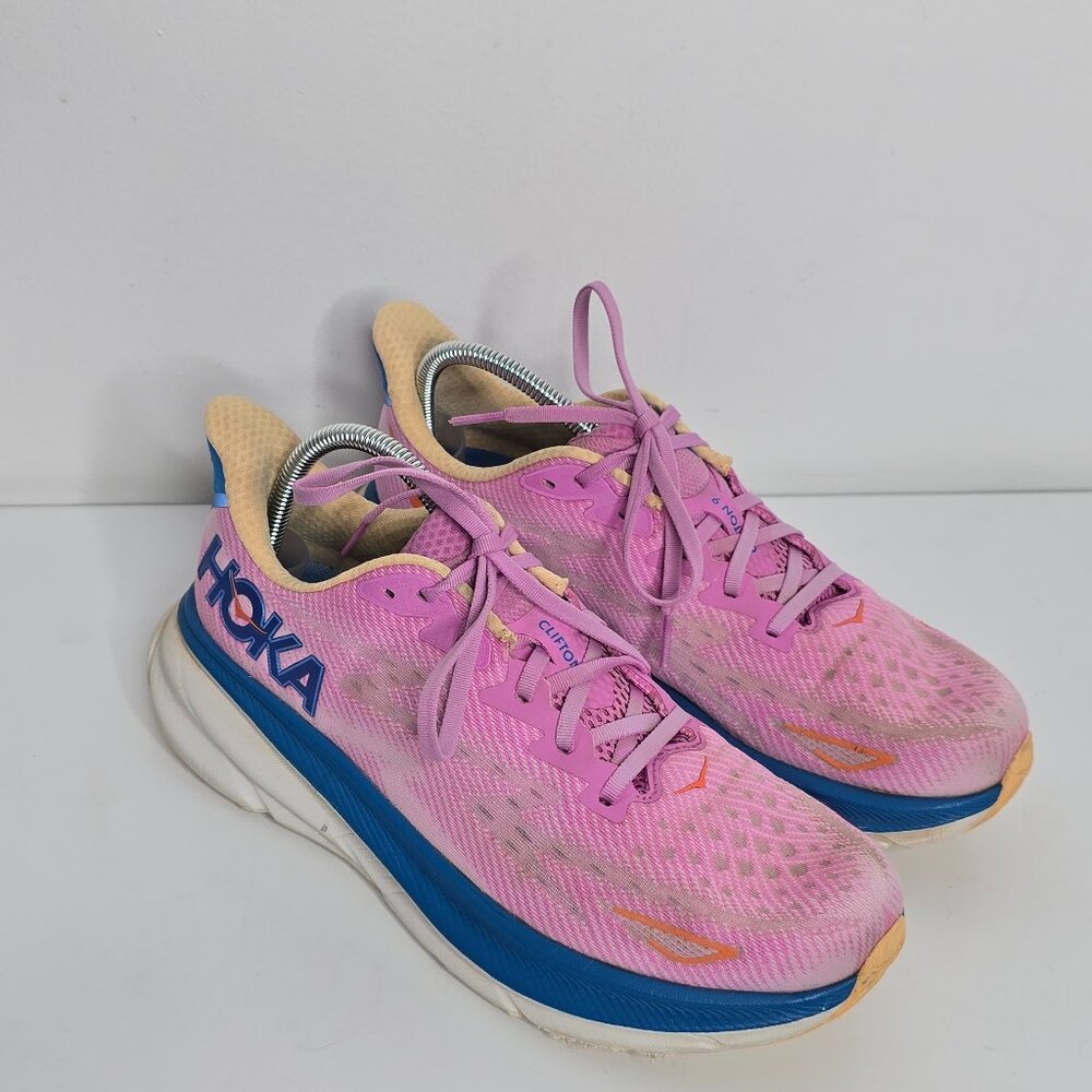 Hoka One One Womens Clifton 9 1127896 CSLC Pink Running Shoes Sneakers Size 11 B